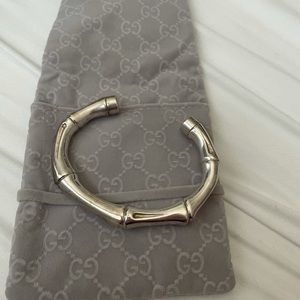 bracelet price firm
Visit
$275* · Brand: Gucci